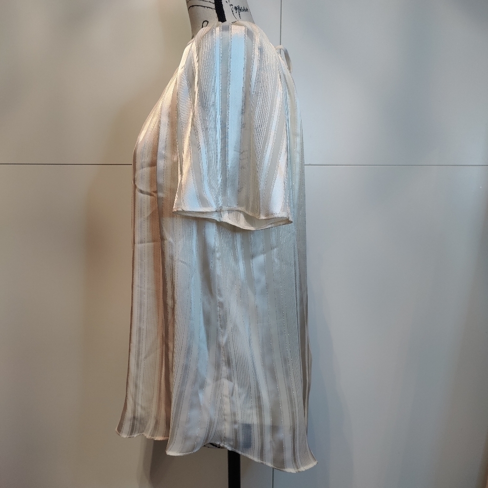 LC Lauren Conrad Cream Metallic Stripe Blouse Small Keyhole Back Flowy Top NWT - Picture 3 of 8